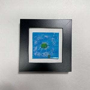 Whimsical dandelion wish glass art, 3D nature wall panel, artisan crafted gifts for her, flower home decor, realistic picture