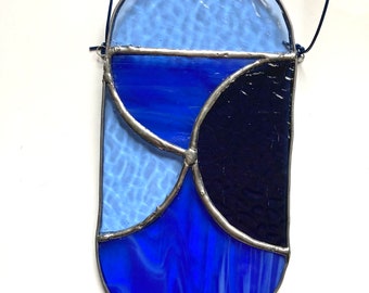 Blue wave stained glass Suncatcher tine