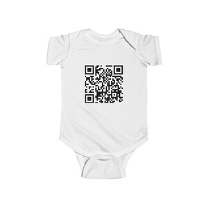 Body bébé amusant avec code QR, cache-couche pour bébé, cadeau mignon pour les nouveau-nés, tenue de baby shower geek, vêtements humoristiques, bonne journée