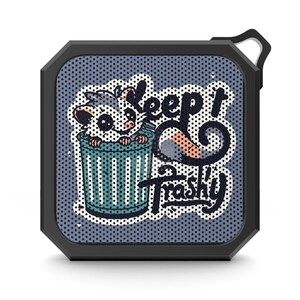 Outdoor possum keep it trashy Bluetooth Speaker