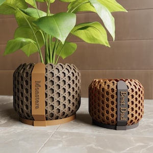Kikko Japanese Planter: Personalized Text and Color, Geometric Planter with Tray, Unique Plant Pot, Modern Holiday Gift