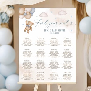 Könnte beinhalten: Ein Sitzplan für eine Babyparty auf einer Staffelei. Das Design zeigt einen Teddybären mit Luftballons, Wolken und Sternen. Der Text lautet "Find your seat" und "Erica's Baby Shower 08.15.2022". Die Wörter "Self-Edit Template" und "Matching Items Available" sind ebenfalls sichtbar.