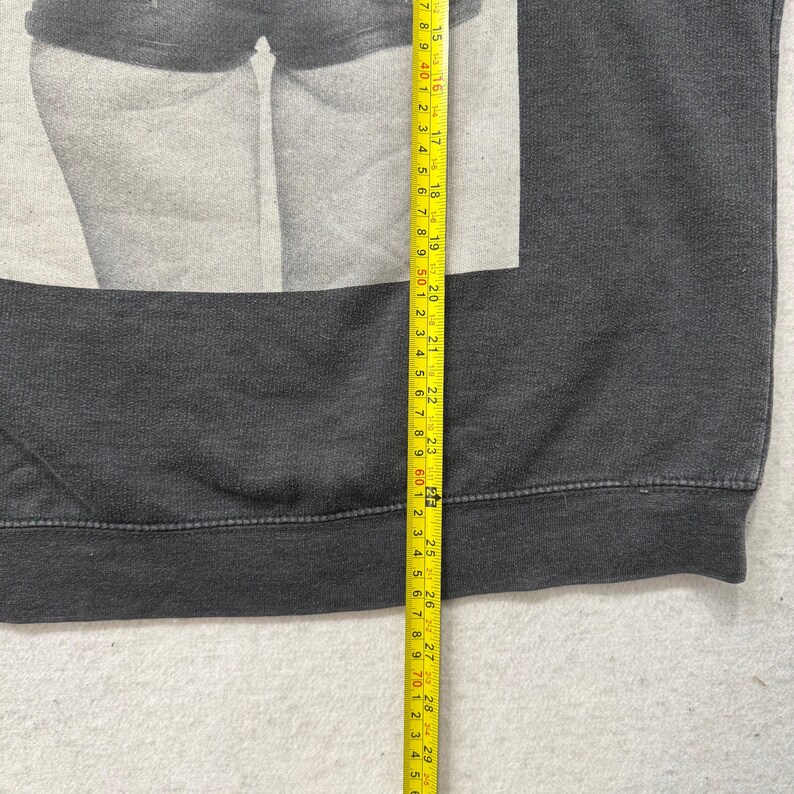 Friends United Network Urban Outfitter Men Black Sweatshirt Revolver Girl Size M image 5