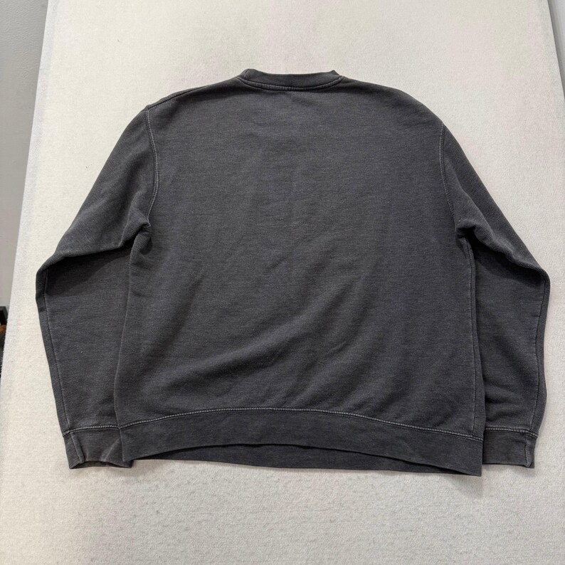 Friends United Network Urban Outfitter Men Black Sweatshirt Revolver Girl Size M image 2