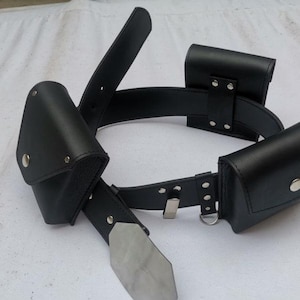 Brown & Black ROTJ Luke Skywalker cosplay belt, saber clip, and 3 pouches