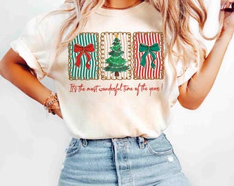 Coquette Merry Christmas Shirt, Merry Christmas Family Shirt, Womens Holiday Gift, Retro Christmas T-Shirt, Merry Christmas Gift Shirt