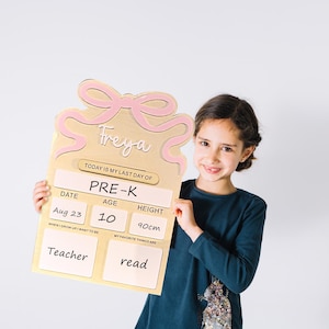 Pink Bow Wooden First Day/Last Day Sign, Interchangeable Back to School Sign, 1st Day of Preschool, Kindergarten 1st Day of School Sign