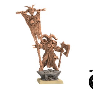 Beastmen - Warlord Beared of the Great Banner - Raven Twins