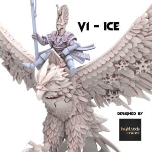Op de afbeelding: Gedetailleerde, lichtgekleurde miniatuur van een krijger die op een grote vogel rijdt met sneeuwvlokken op de vleugels. De tekst "V1 - ICE" is prominent aanwezig. Ontwerp van "highlands miniatures".