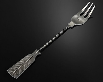 Antike 84er Silber Olivengabel • Gedrehter Griff, Punziertes Besteck