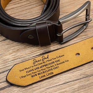 Cinturón de cuero personalizado para papá/Cinturón grabado para hombre/Regalo personalizado para novio/Regalo de cumpleaños para papá/Regalo de aniversario para esposo/Regalo para él
