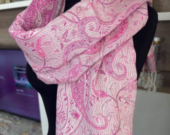 Pink and White Turkish Motif Colorful Pashmina Shawl – Elegant Floral Design
