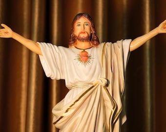 Estatua del Sagrado Corazón de Jesús tallada a mano: Corazón de madera dorado antiguo con halo desmontable