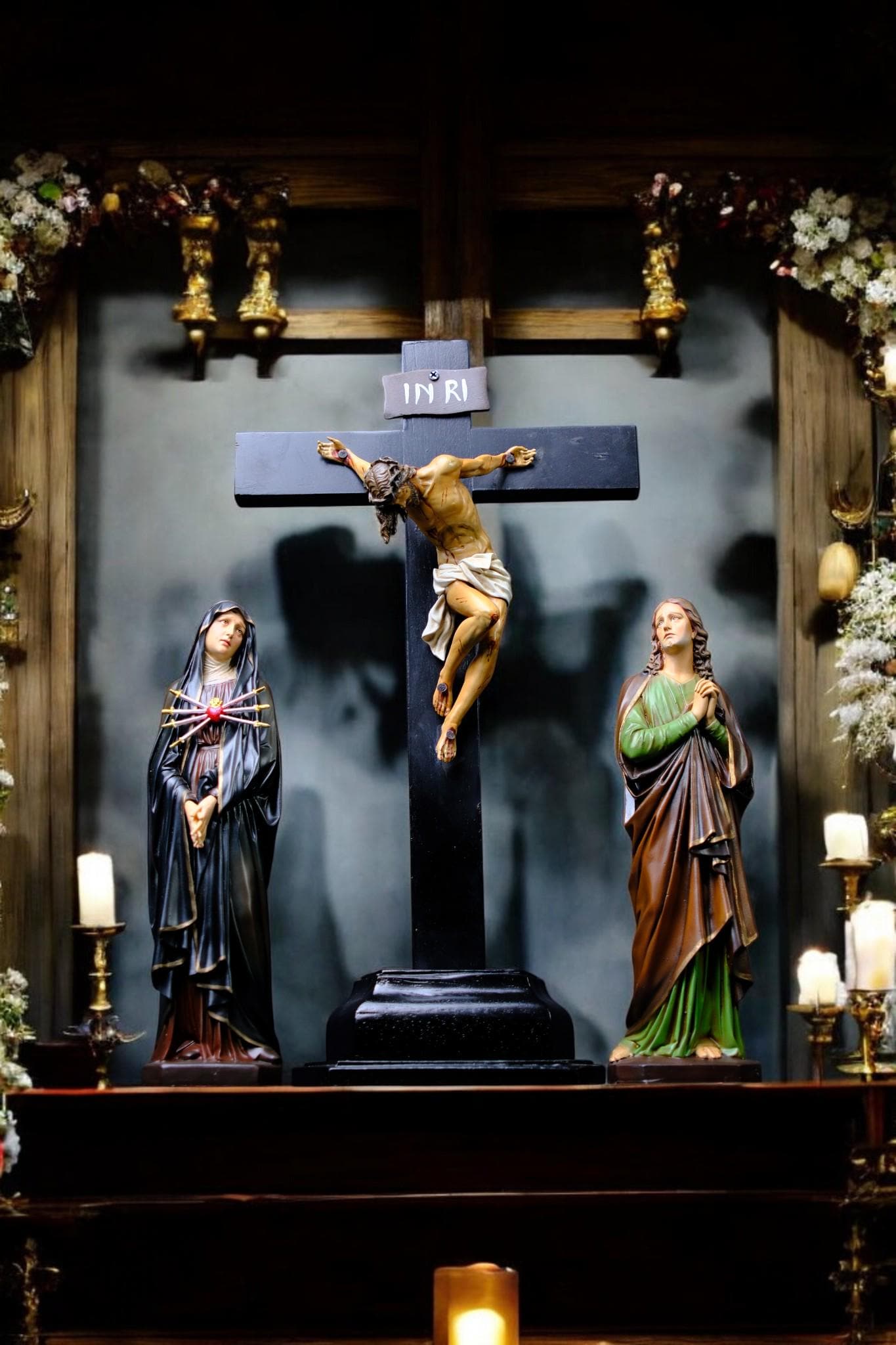 カトリックの家庭祭壇 - Etsy 日本