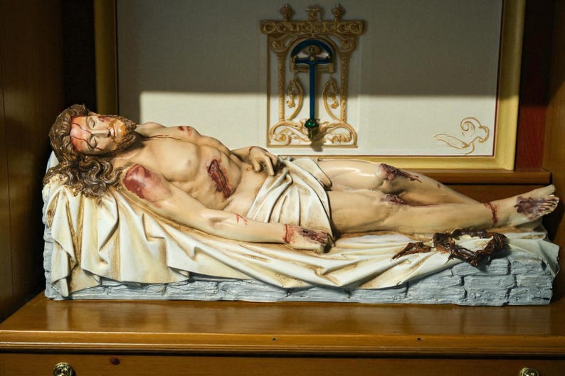 Statue de la mise au tombeau de Jésus fabriquée à la main : figurine catholique de style antique image 2