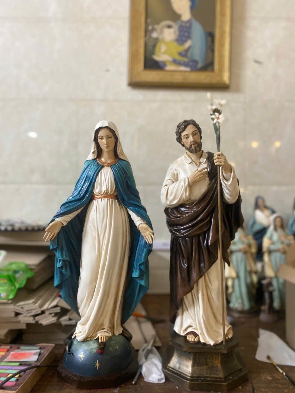 Our Lady of Grace Statue, 12 Stars Halo Real Gold Plated Bronze. Catholic Gift, Home Decor Items