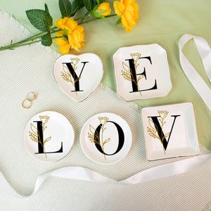 Custom Letter Ceramic Jewelry Dish – Personalized Ring Tray Gift for Weddings, Birthdays, or Bridesmaids