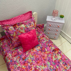 Multi Color Print 18&quot; inch Doll Bedding Set/4