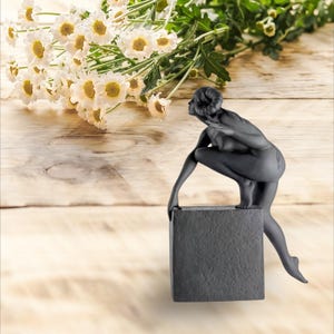 Aries Zodiac Statue – 26 cm Handmade Aries Figurine – Astrology Decor – Horoscope Gift – Aries Sculpture for Home