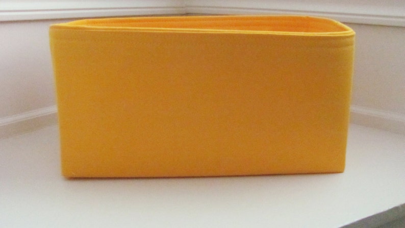 ...Purse Insert ORGANIZER Purse Shaper Fits LV Neverfull MM .Yellow ..Good match for Lv Mimosa 12x6x6