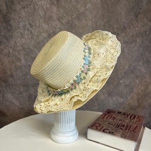 French Lolita Straw Hat, Lace Trim Sun Hat, Beach Vacation Bonnet, Vintage Floppy Sunhat, Beach, Wedding, Photoshoot, Gift for Mom