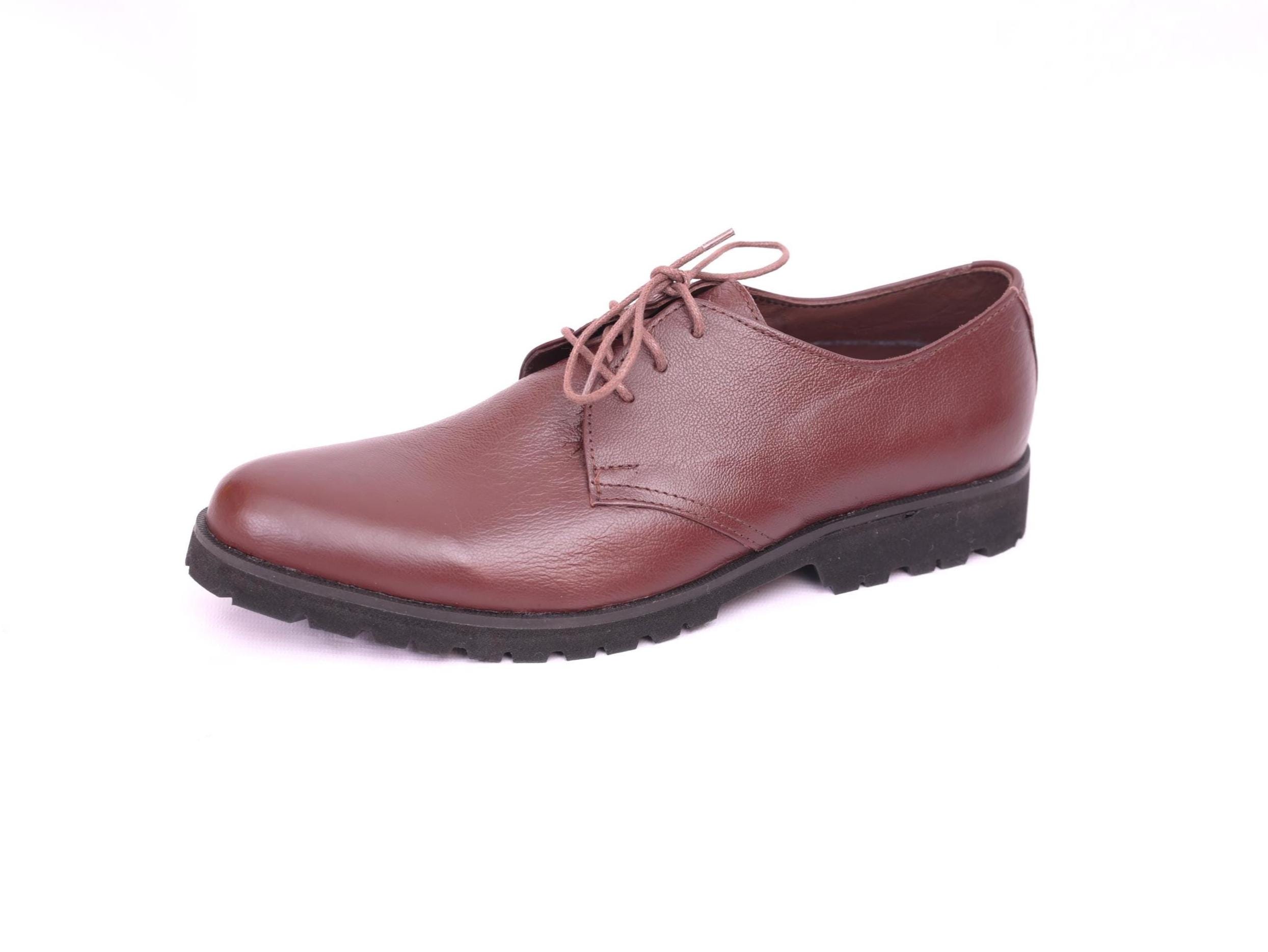 Handmade Leather Derby Shoes: Men display picture 2