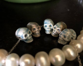 Skull Strand Necklace