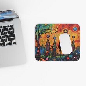 Colorful Artistic Mouse Pad: Vibrant Workspace Decor immagine 3