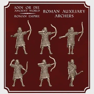 Könnte beinhalten: Sechs Miniaturfiguren römischer Hilfstruppen-Bogenschützen in Metallic-Silber, jeweils mit Kettenpanzer und Helm. Sie halten Bögen und tragen Köcher auf dem Rücken. Der dunkelrote Hintergrund zeigt den Text JOIN OR DIE ANCIENT WORLD ROMAN EMPIRE ROMAN AUXILIARY ARCHERS.