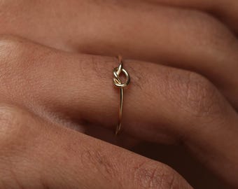 14K Gold Filled Knot Ring, Dainty Minimalist Stacking Ring, Everyday Jewelry, Gift for Her