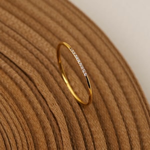 Anello in oro 14 carati placcato con zirconi e diamanti, anello minimalista impilabile per nocche, fede nuziale