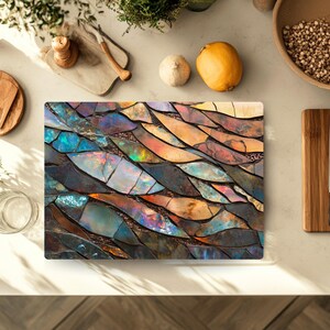 Tabla de cortar con mosaico abstracto / Tabla de cortar de vidrio estilo vidriera opalina / Decoración de cocina bohemia colorida / Regalo único para chefs imagen 6