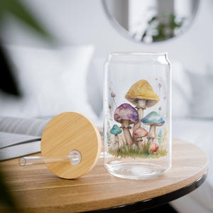 Colorful Pastel Retro Mushroom 16 oz Sipper Glass, Gift for Mom, Coffee Lover Glass, Useful Gift Idea, Gasket-push bamboo lid, Iced Tea Cup