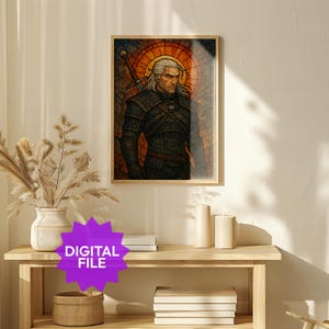 Puede incluir: Impresi&oacute;n art&iacute;stica digital enmarcada que presenta una ilustraci&oacute;n estilo vidriera de un hombre con cabello blanco y una espada. La obra de arte tiene una paleta de colores c&aacute;lidos con un efecto de halo dorado. La impresi&oacute;n est&aacute; etiquetada como "DIGITAL FILE".