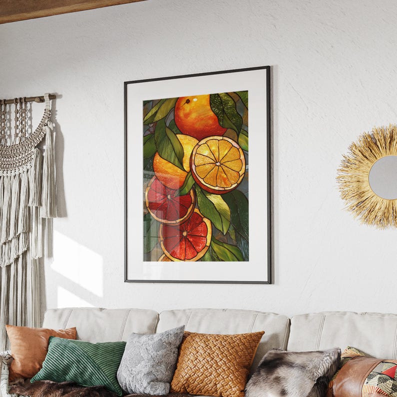 Może przedstawiać: Oprawiony wydruk artystyczny przedstawiający żywą ilustrację owoc&oacute;w cytrusowych. Grafika przedstawia pomarańcze, grejpfruty i cytryny z zielonymi liśćmi. Owoce są przedstawione w odcieniach pomarańczowego, czerwonego i ż&oacute;łtego.