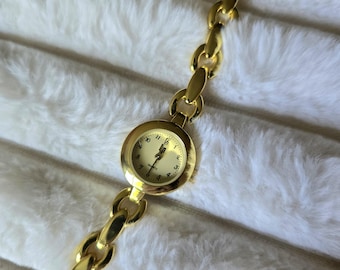 gioielli d'epoca, orologio di lusso in stile vittoriano d'epoca