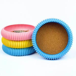 Organizador de joyería para escritorio minimalista y colorido para anillos y accesorios - Perfecto para pendientes y collares