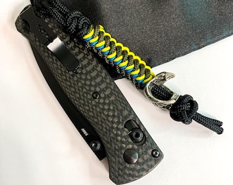 Knife decoration, knife lanyard with “crow” bead