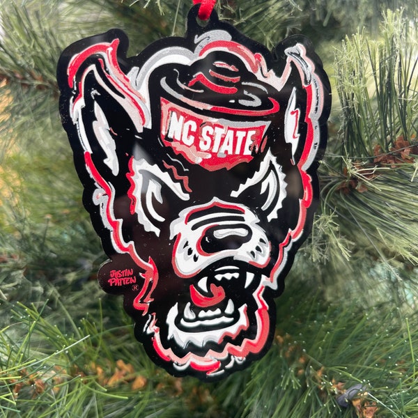 North Carolina State Ornament Created by Storm Striker Art by Justin Patten Size 3"x5" (Football, Mr. Wolf, South Carolina, Wolfpack)
