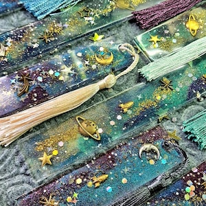 Galaxy bookmarks | Outer Space Inspired Resin Bookmarks