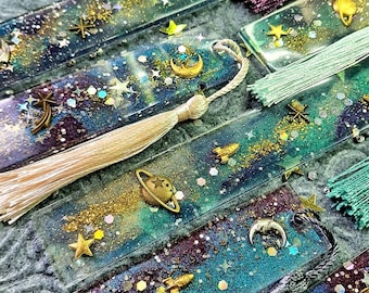 Galaxy bookmarks | Outer Space Inspired Resin Bookmarks