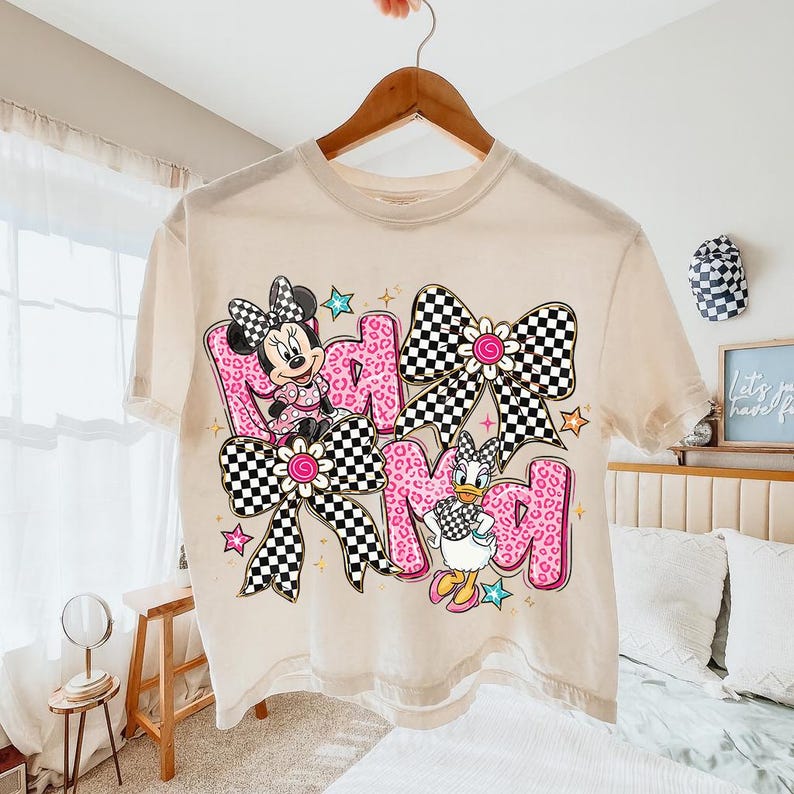 Disney Mama Shirt PNG, Minnie Daisy Mom Design, Pink Leopard Bow Shirt ...