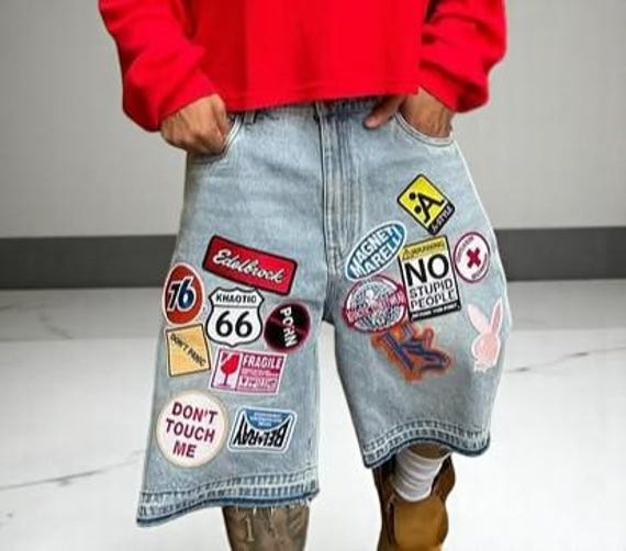 関送込 DND4DES Star Graffiti Patchwork Cartoon Shorts DND4DES Star Graffiti Patchwork Cartoon Denim Oversized Shorts
