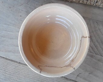 Kintsugi Kintsukuroi handmade ceramic bowl