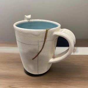 Kintsugi Traditional Authentic Japanese lacquer and real gold handmade cat cup fish mug food safe