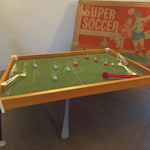Vintage Super Soccer Football Pitch Game