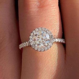 1CT Round Brilliant Cut Engagement Ring Colorless Moissanite Propose Ring 18K Solid White Gold Wedding Ring Halo Promise Ring Gift For Her