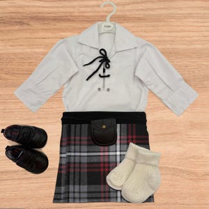 Auld lang syne Tartan Baby Kilt Outfit made in Scotland – Full set Kilt, Ghillie Shirt, Hose, Sporran, Brogues |  Newborn to Toddler Sizes