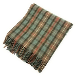 100% wool Fraser Hunting Ancient Tartan Blanket: Scottish Heritage Throw, Fringed