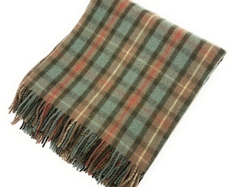 100% wool Fraser Hunting Ancient Tartan Blanket: Scottish Heritage Throw, Fringed